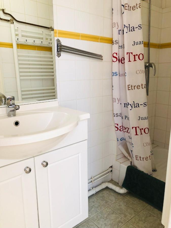 La Garconniere de Troyes Apartment Exterior foto