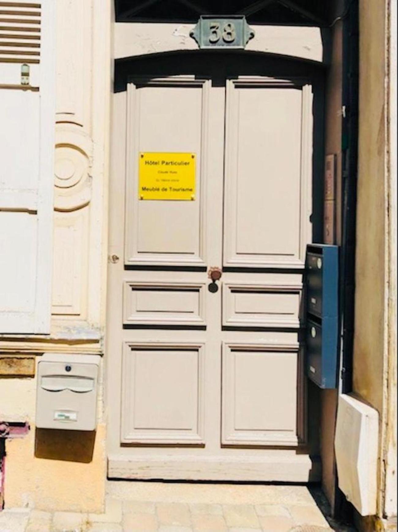 La Garconniere de Troyes Apartment Exterior foto