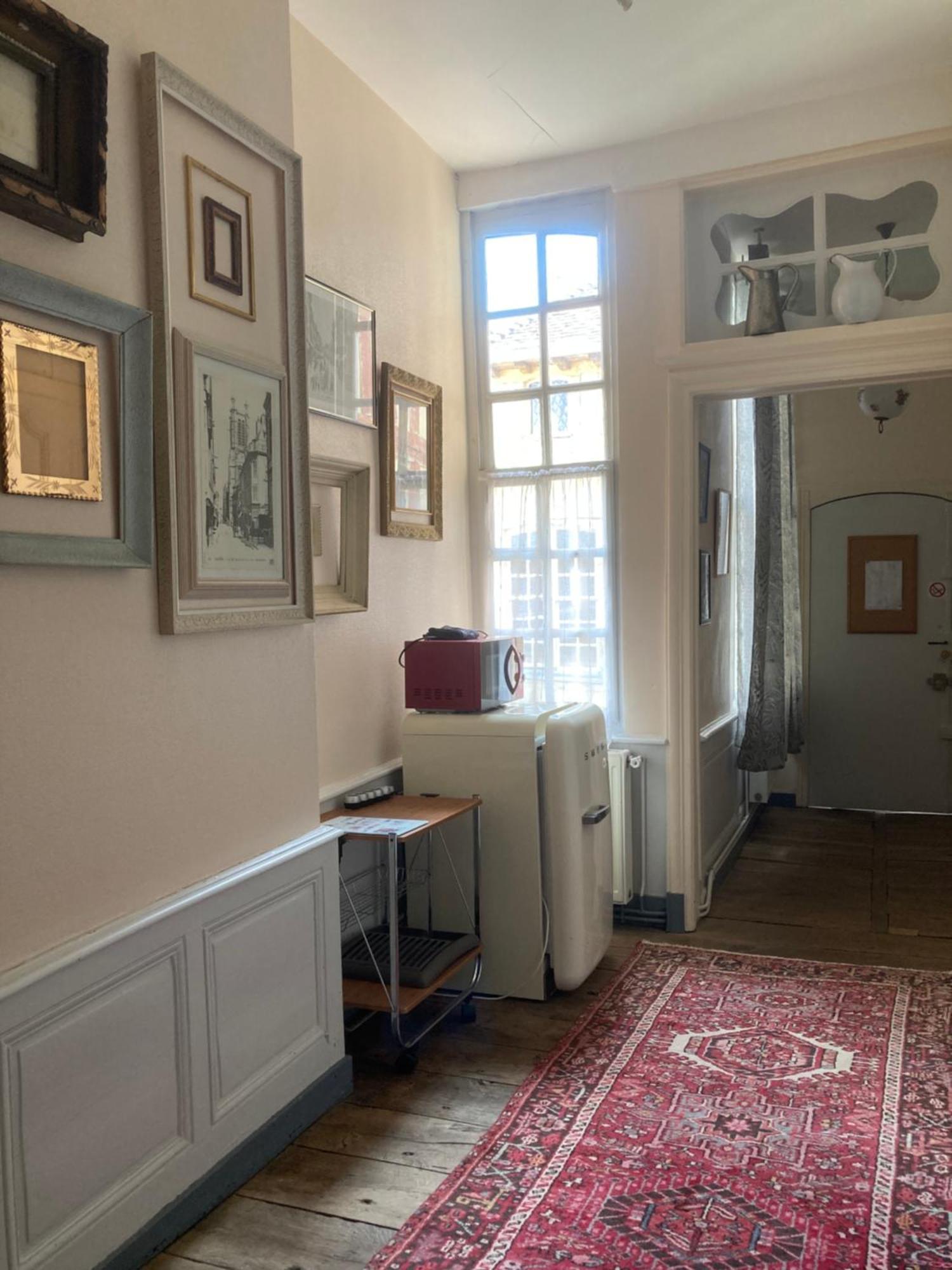 La Garconniere de Troyes Apartment Exterior foto