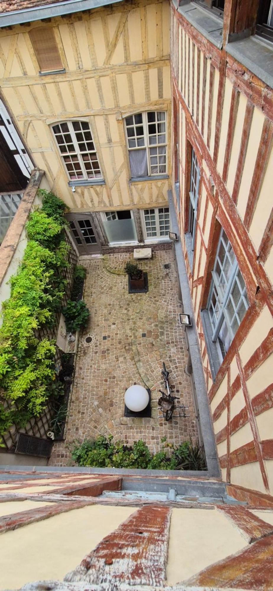 La Garconniere de Troyes Apartment Exterior foto